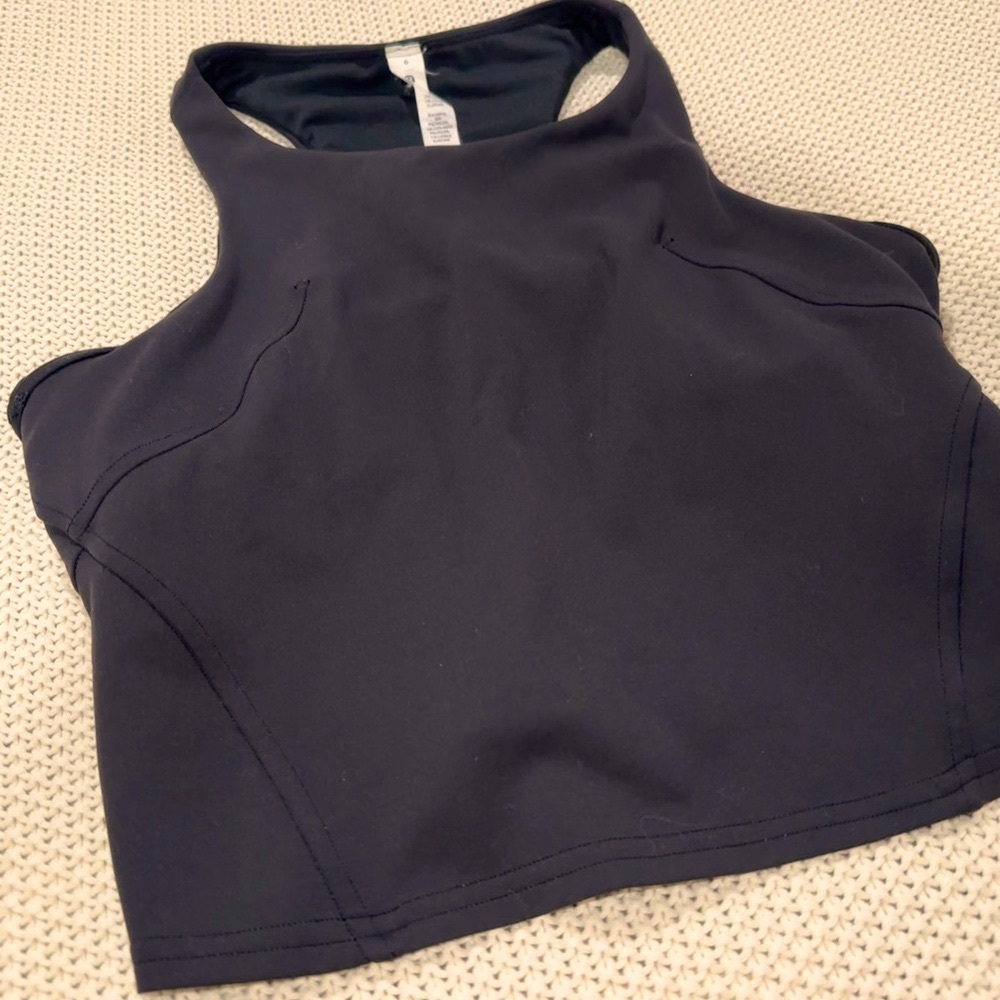 Lululemon High-Neck Sports Bra | Size C/D | Black | Supportive & Breathable